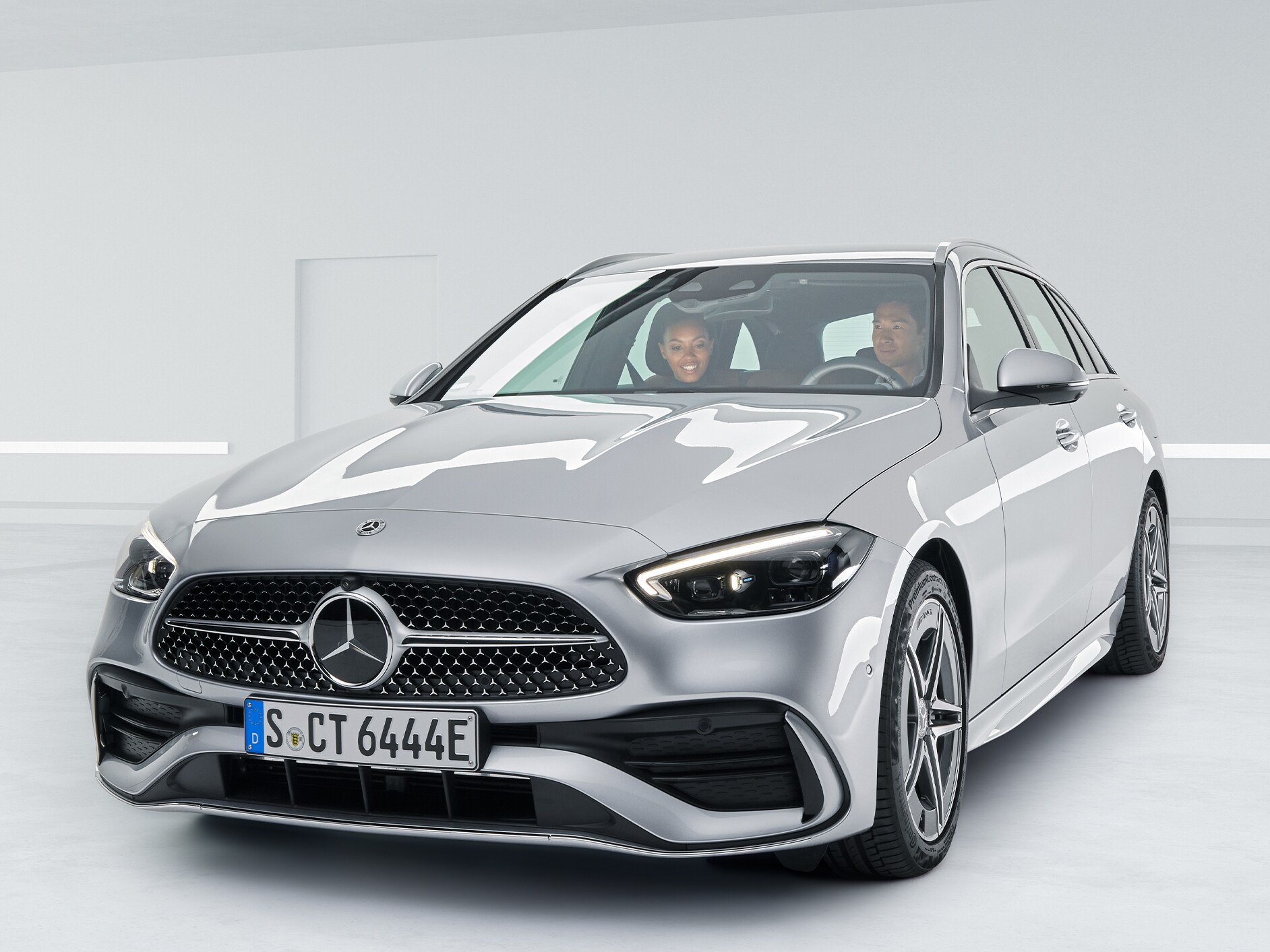 A Atualizações de Software como parte dos Serviços Básicos dos Extras Digitais da Mercedes-Benz.