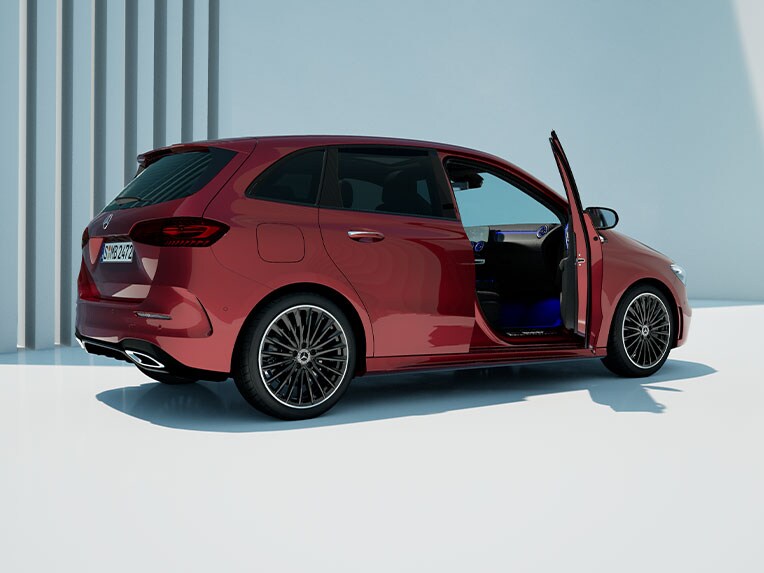 O Classe B da Mercedes-Benz como carro usado ou carro novo.