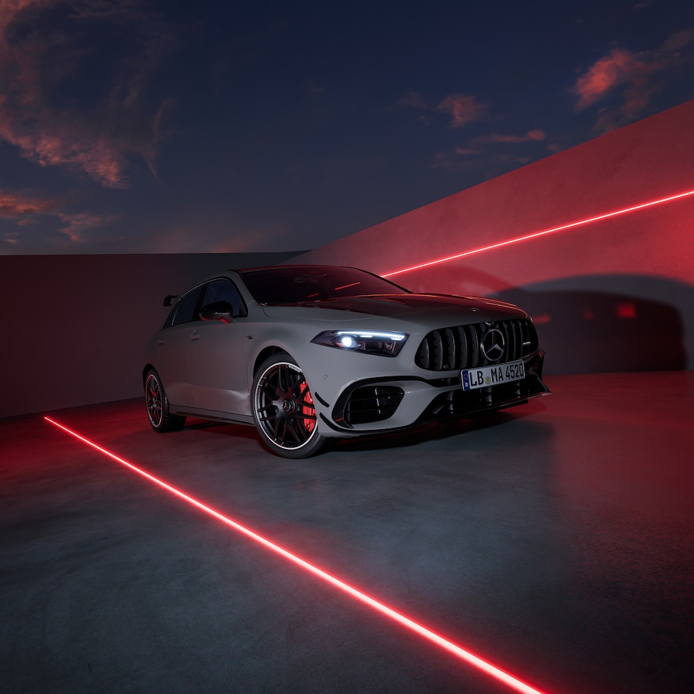 O Mercedes-AMG Classe A com Pack AMG Design Plus.