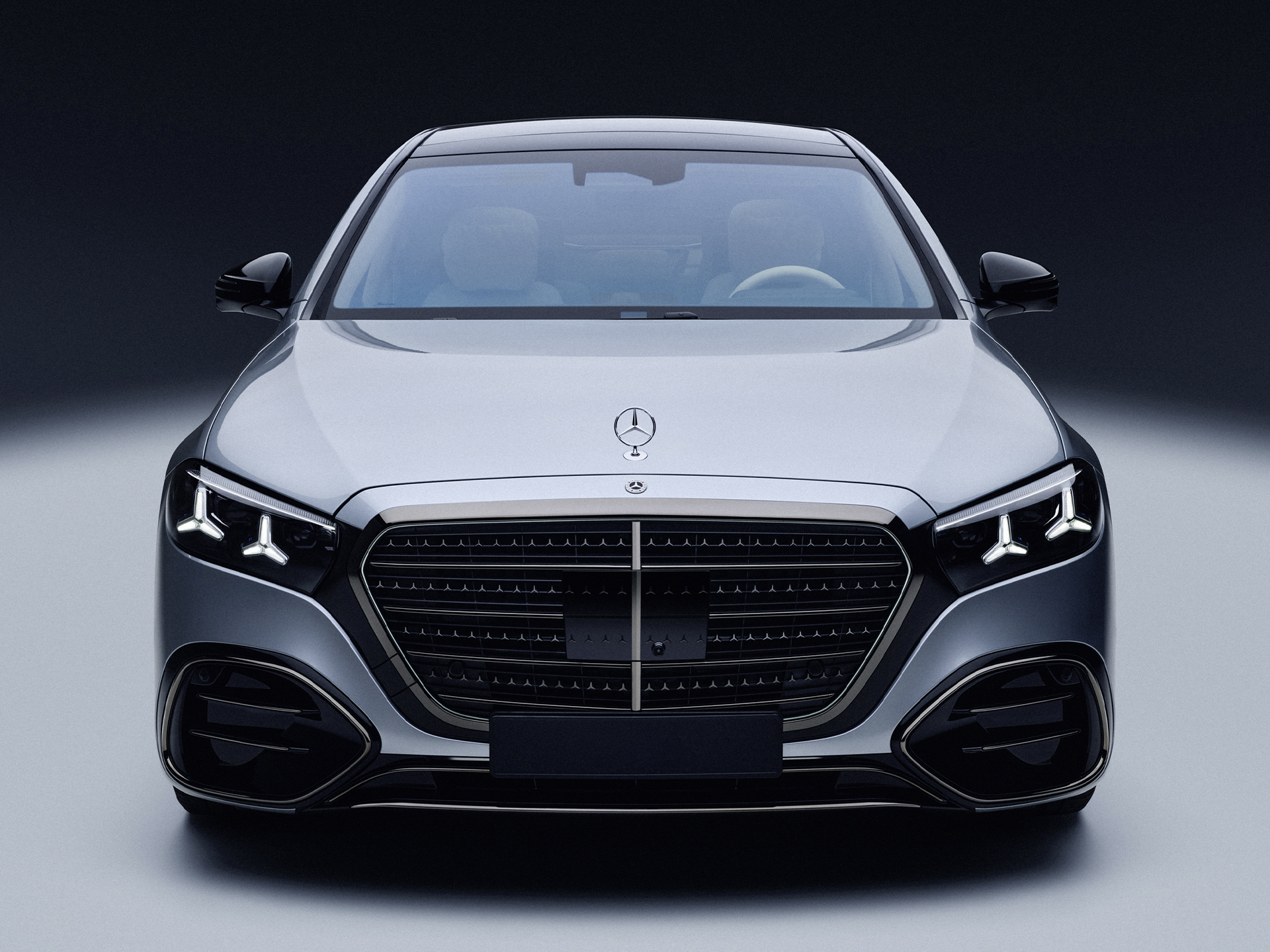 O novo Mercedes-Benz Classe S | Mercedes-Benz Faça parte do percurso do novo Mercedes-Benz Classe S que chegará a 140 lugares em todo o mundo.