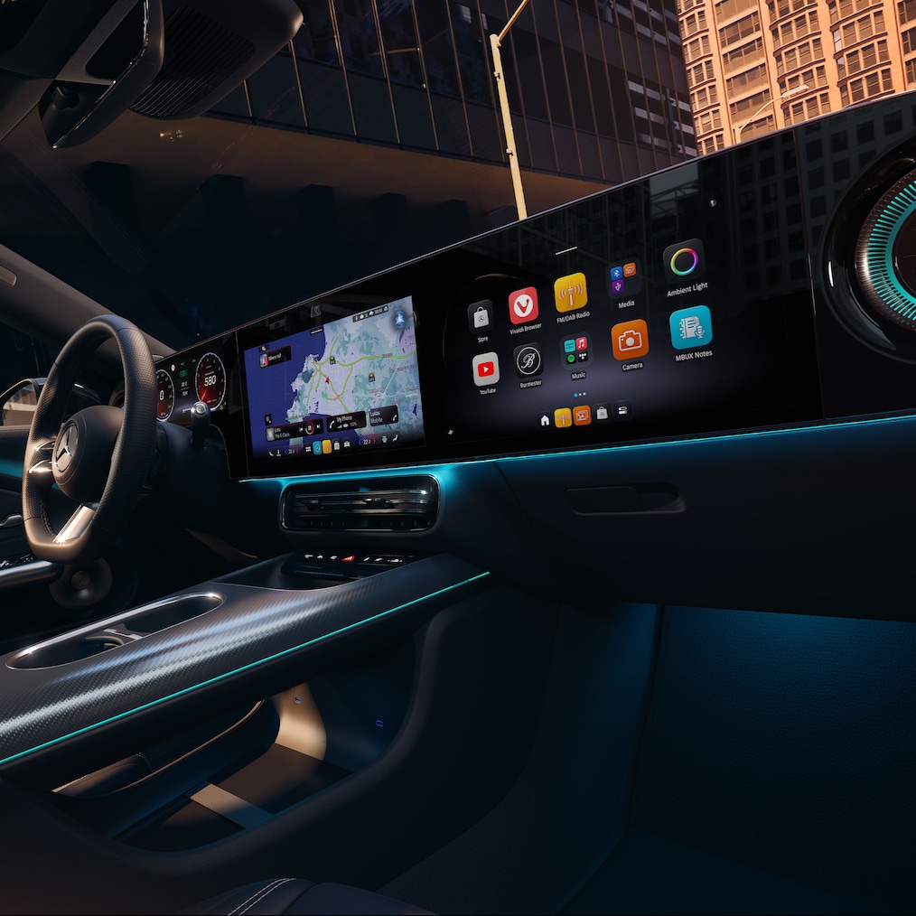 Vista do MBUX Superscreen no Mercedes-Benz CLA C178.