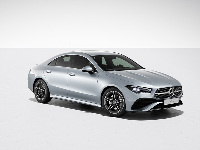 O Mercedes-Benz CLA Coupé com AMG Line.