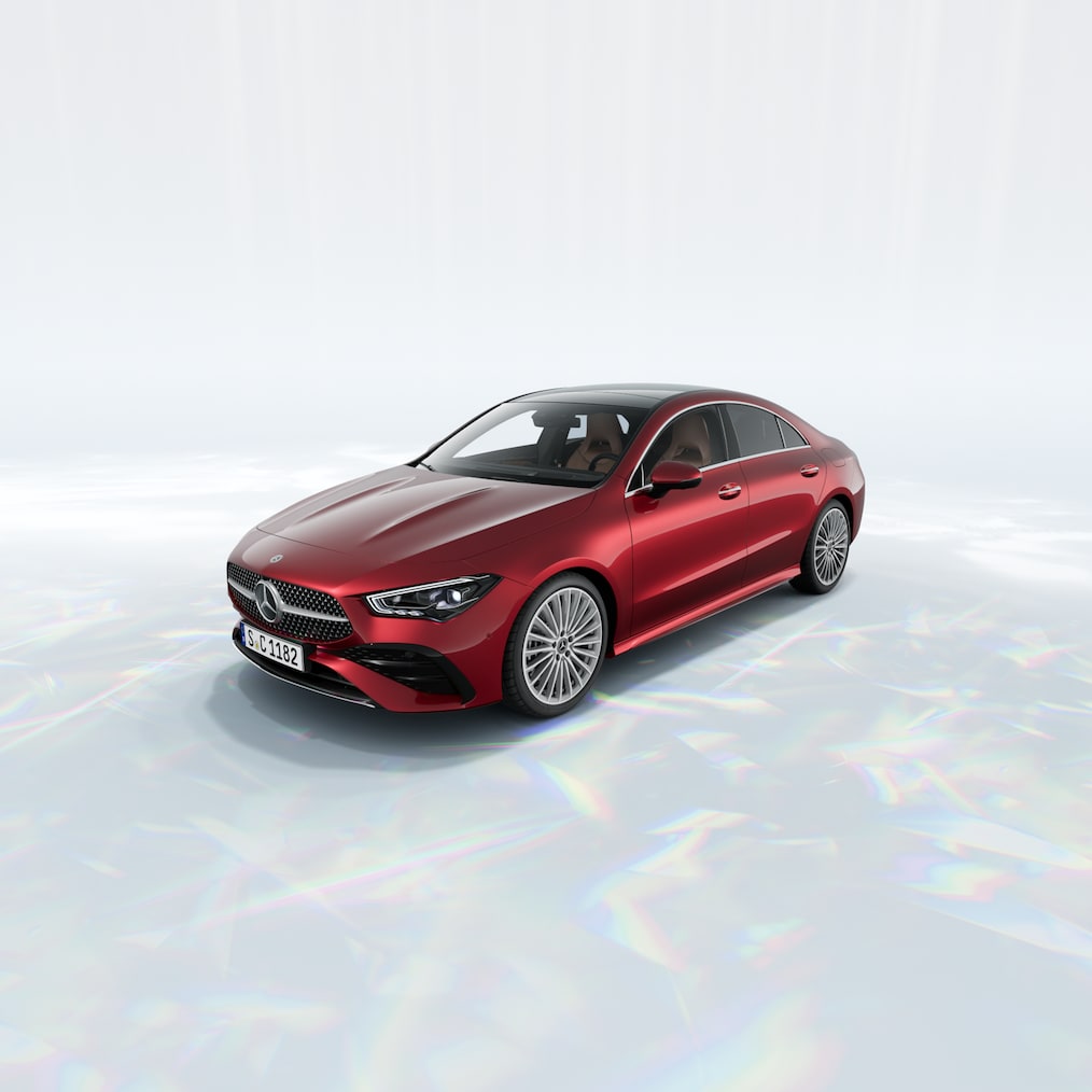 O Mercedes-Benz CLA Coupé.