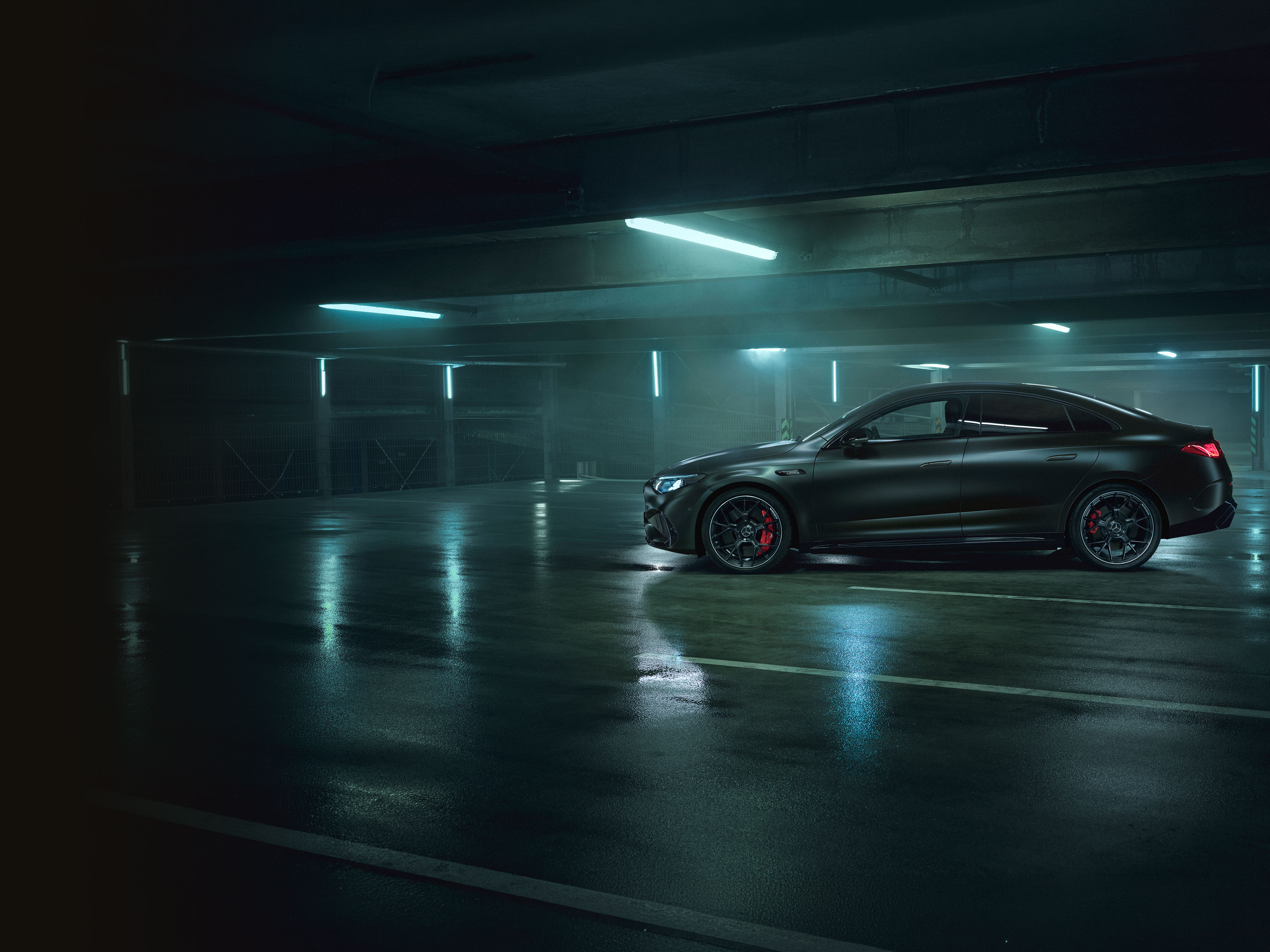 Exterior | CLA | Mercedes-AMG O exterior do novo Mercedes-AMG CLA 45 4MATIC+ elétrico.