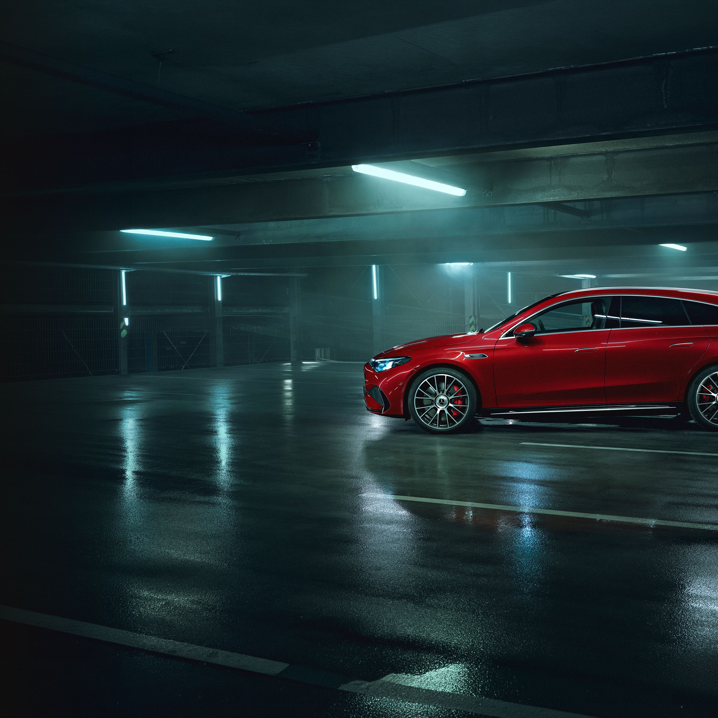 O exterior do novo Mercedes-AMG CLA 45 4MATIC+ Shooting Brake elétrico.