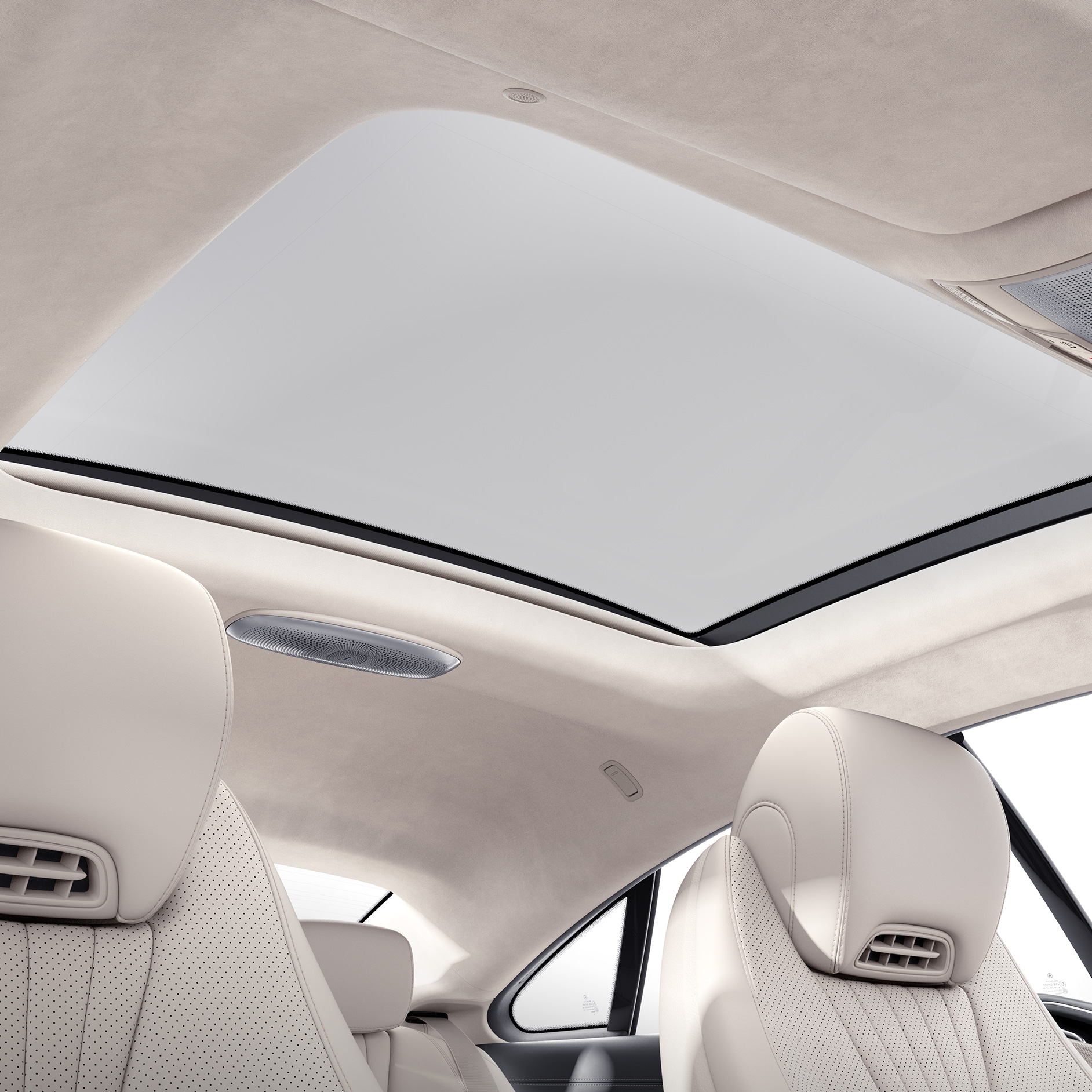 Forro do teto | Classe E Coupé | Mercedes-AMG O interior do Mercedes-AMG Classe E Coupé.