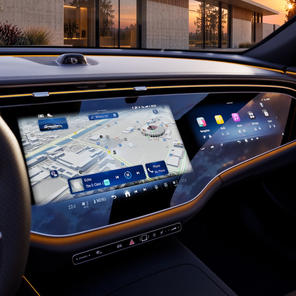 O MBUX Superscreen no Mercedes-Benz Classe E Station.