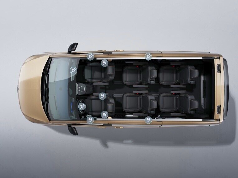 Os airbags de janela para o condutor, acompanhante e passageiros do banco traseiro oferecem uma maior proteção, sobretudo para quem está sentado nas extremidades.