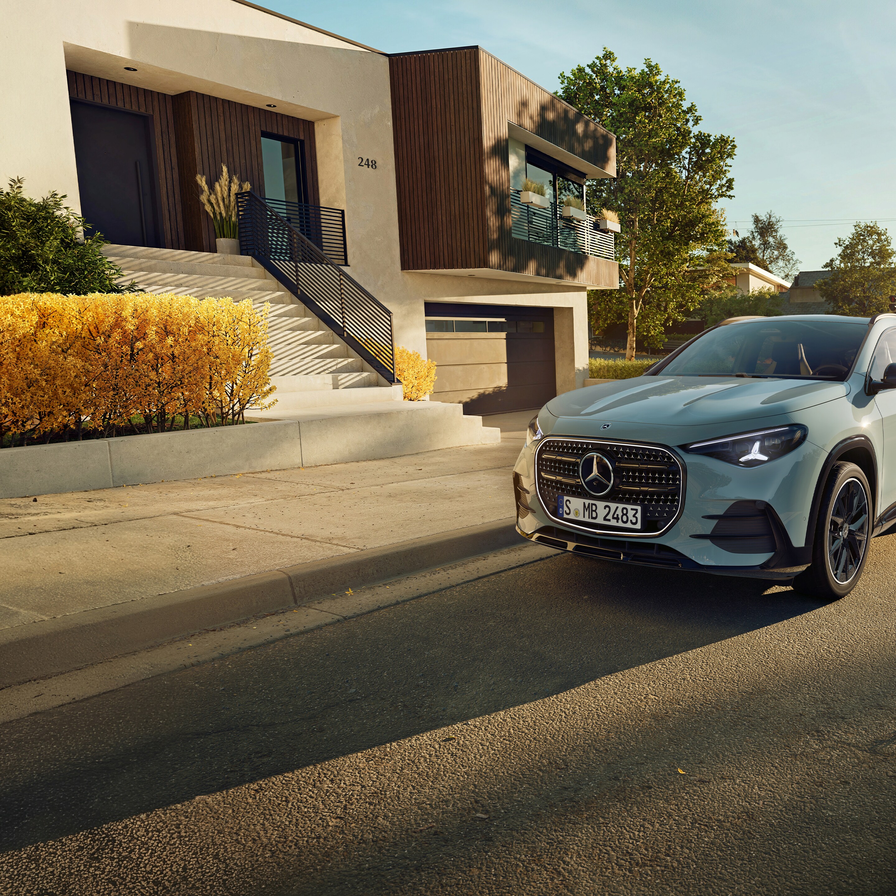 O exterior do novo GLA híbrido da Mercedes-Benz.