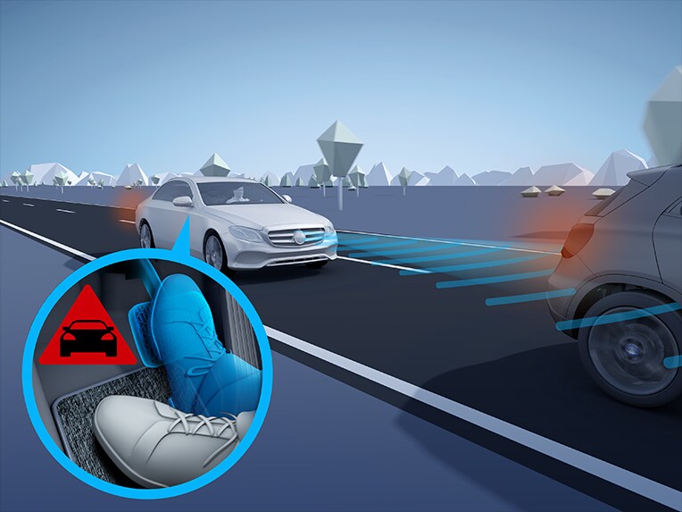 O Assistente Ativo de Travagem do Mercedes-Benz GLA.