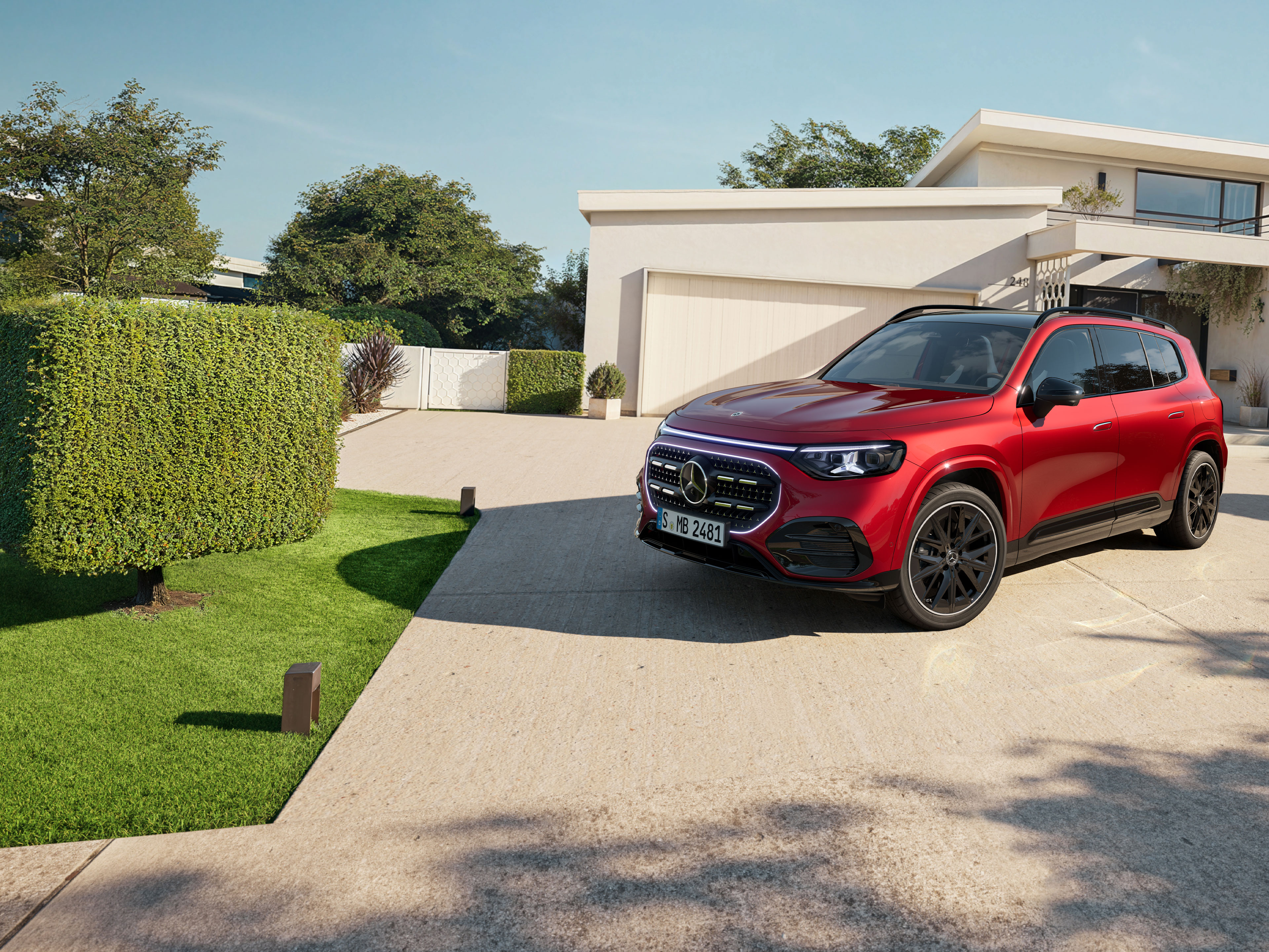 Exterior | O novíssimo GLB | Mercedes-Benz O exterior do novo GLB da Mercedes-Benz.