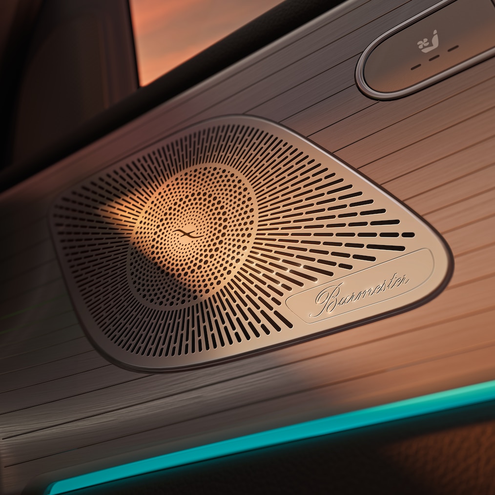 O sistema de som surround Burmester® 3D opcional do Mercedes-Benz GLE Coupé.