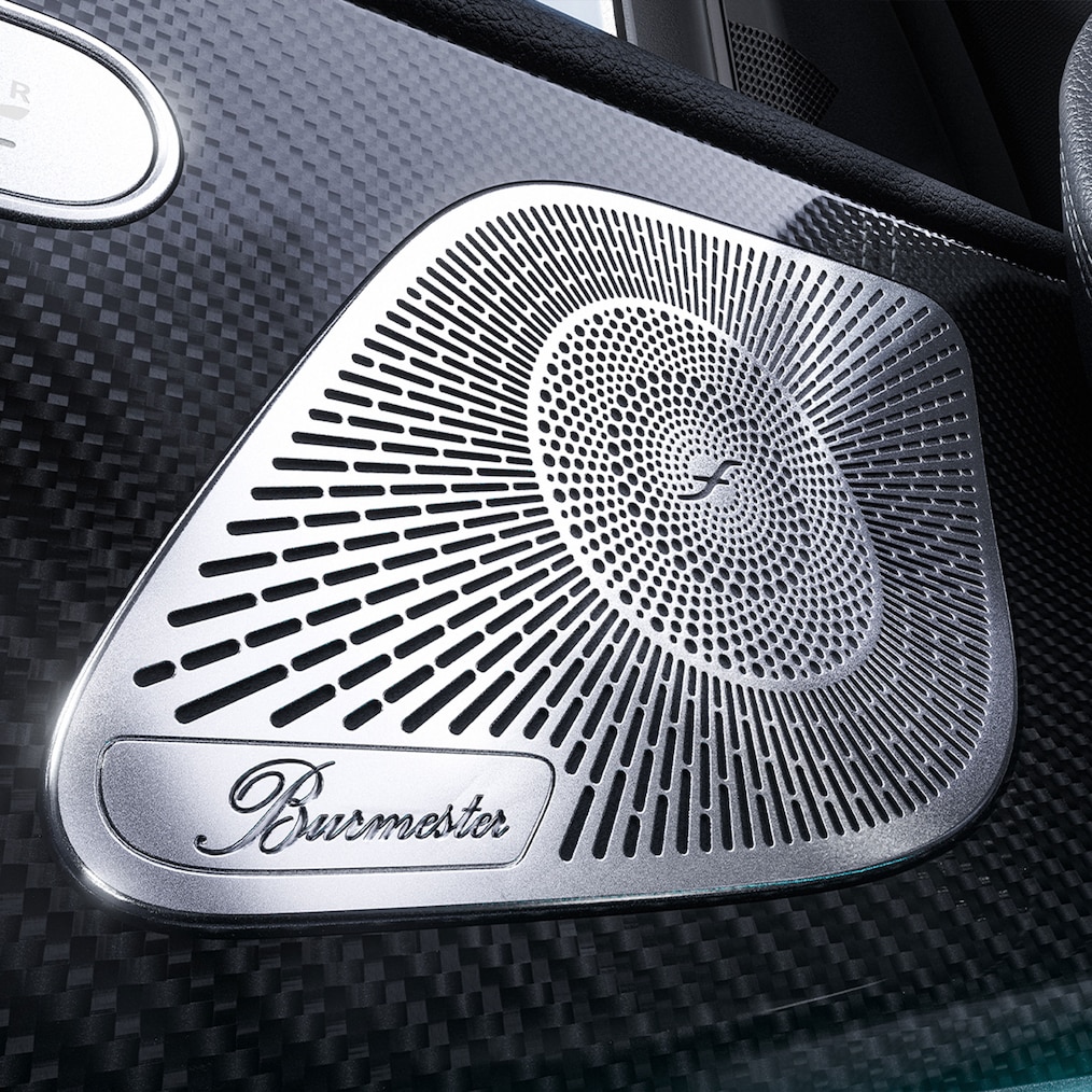 Os altifalantes do sistema de som surround Burmester® no Mercedes-Benz GLE.