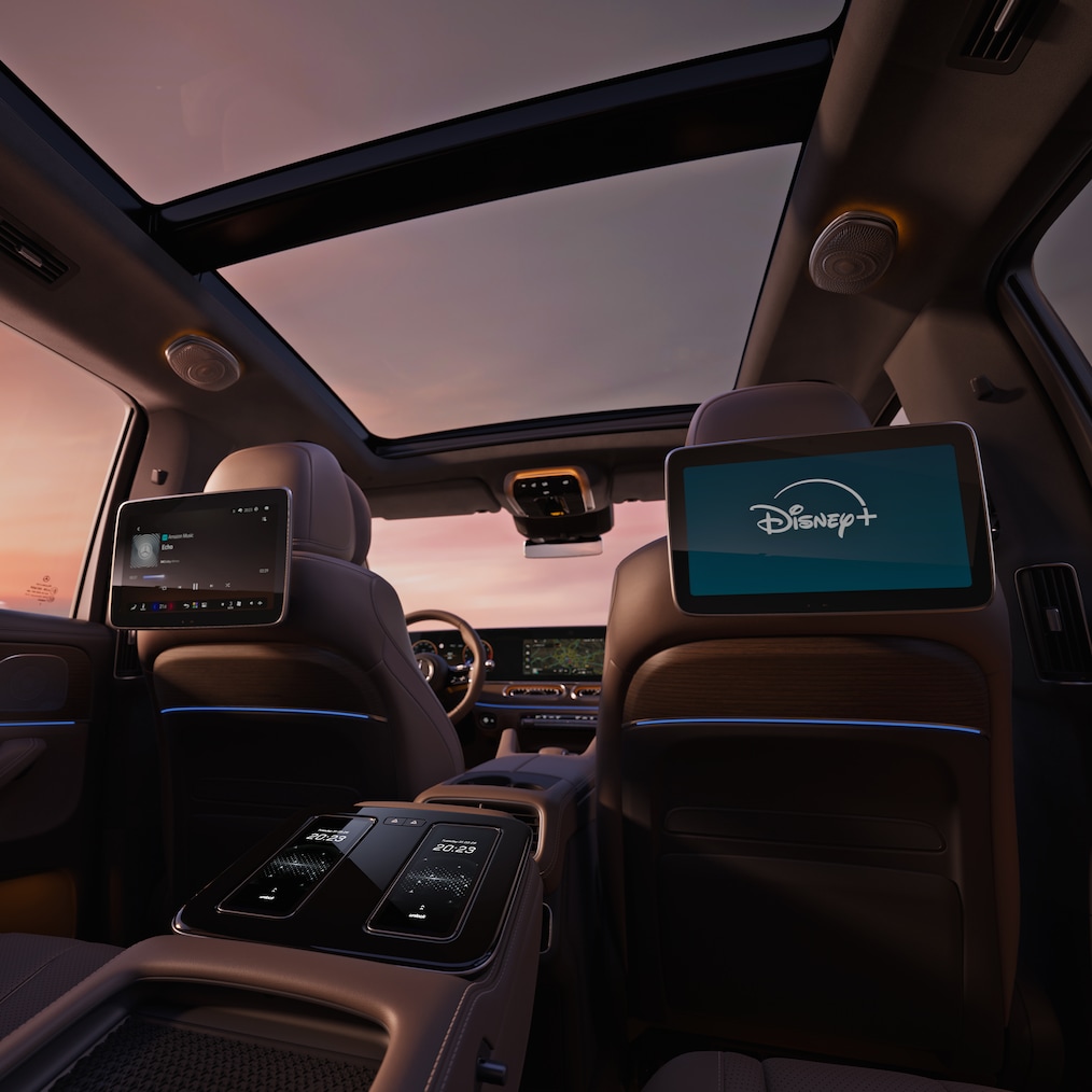 Sistema de Entretenimento Traseiro High-End MBUX do novo GLS da Mercedes-Benz.