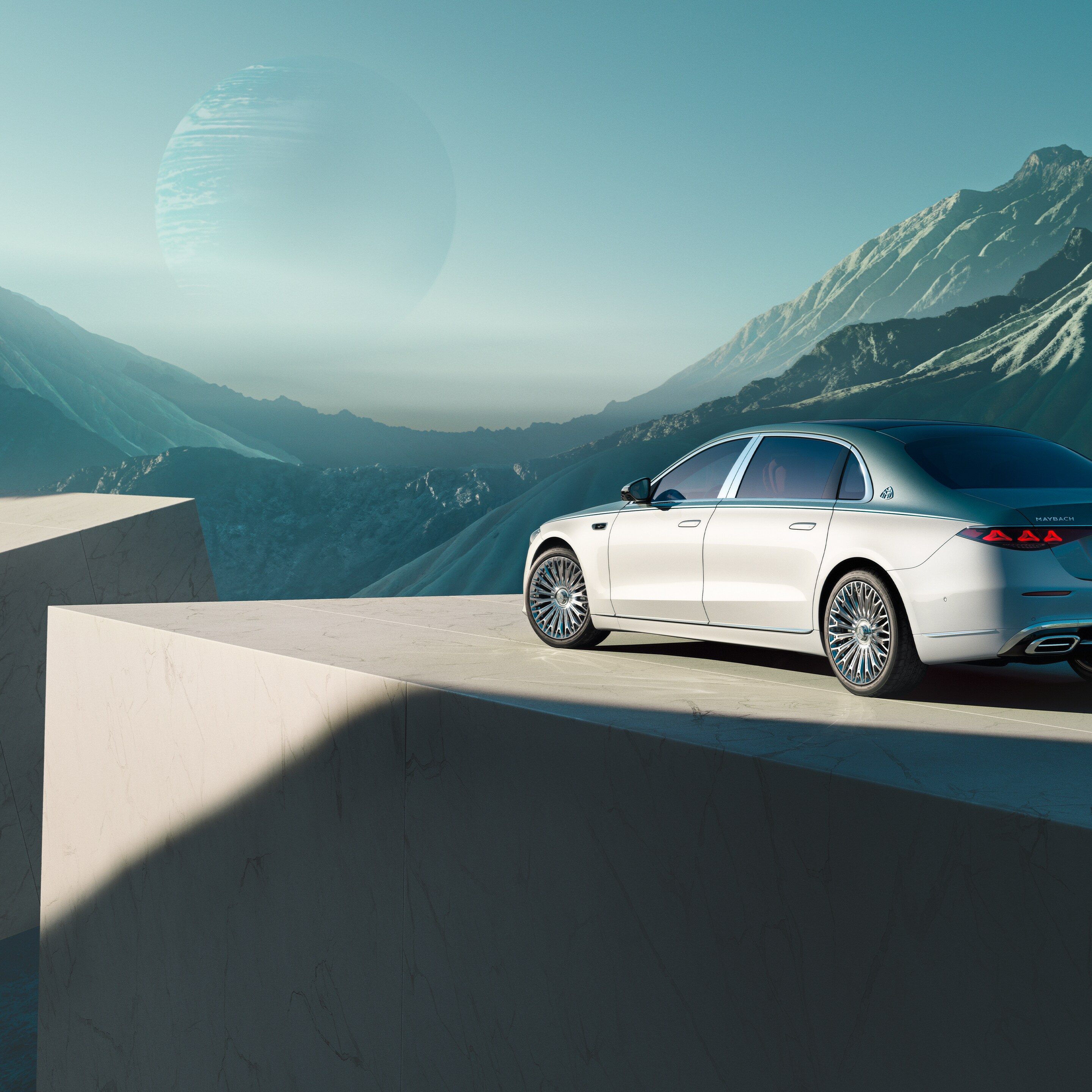 Vista lateral do Mercedes-Maybach Classe S.