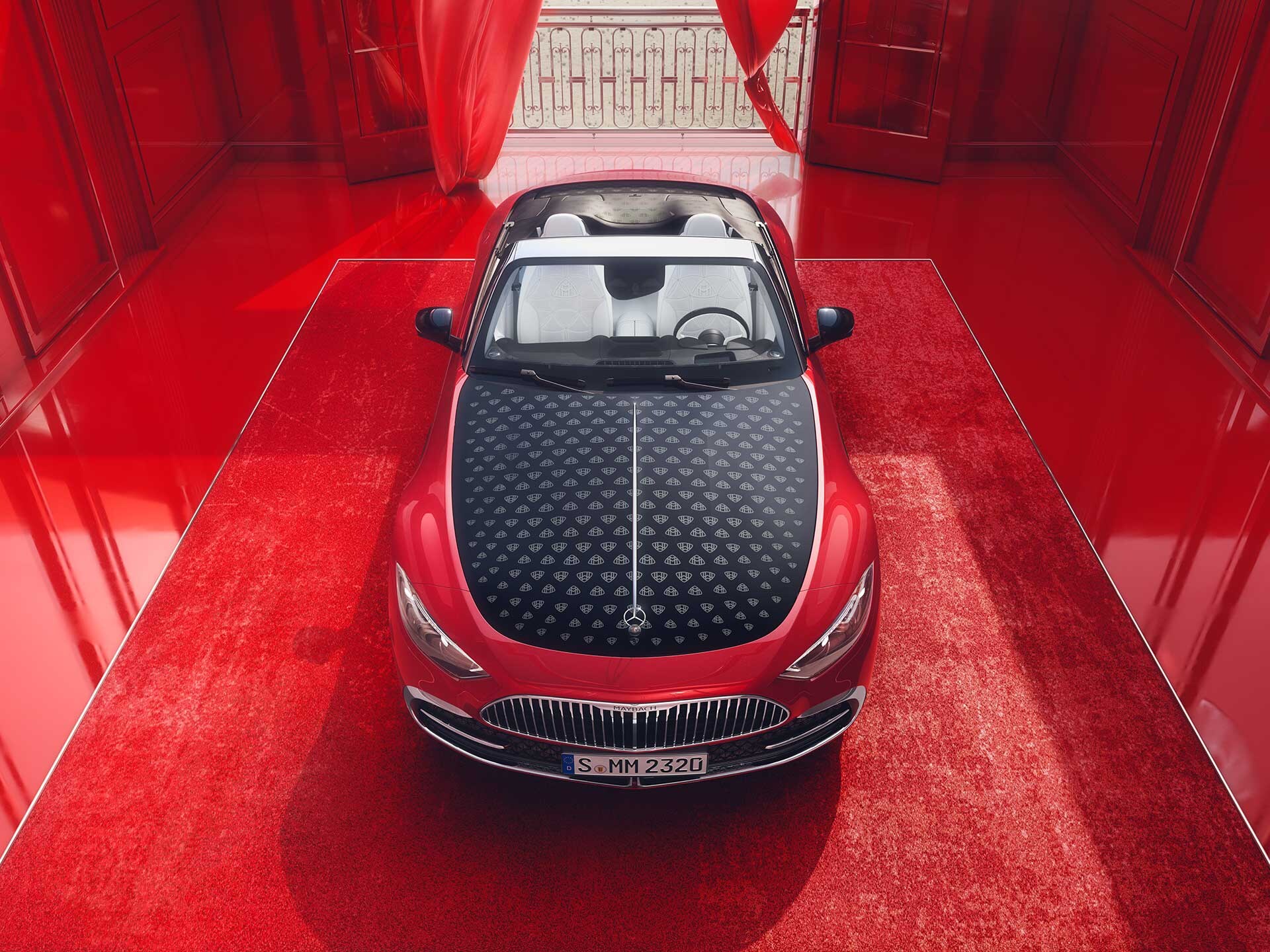 Vista frontal do Mercedes-Maybach SL 680.