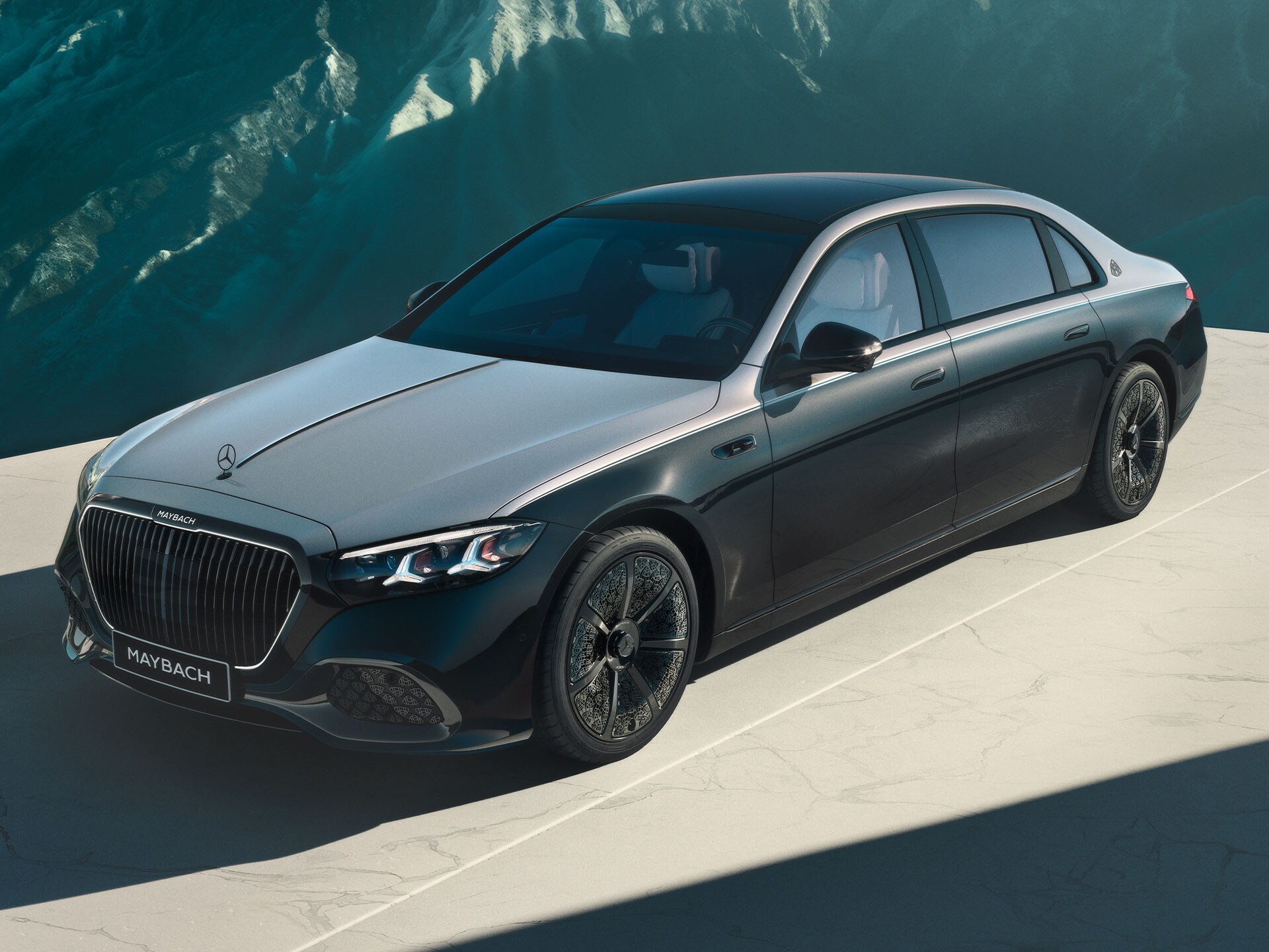 O Mercedes-Maybach Classe S com Night Series.