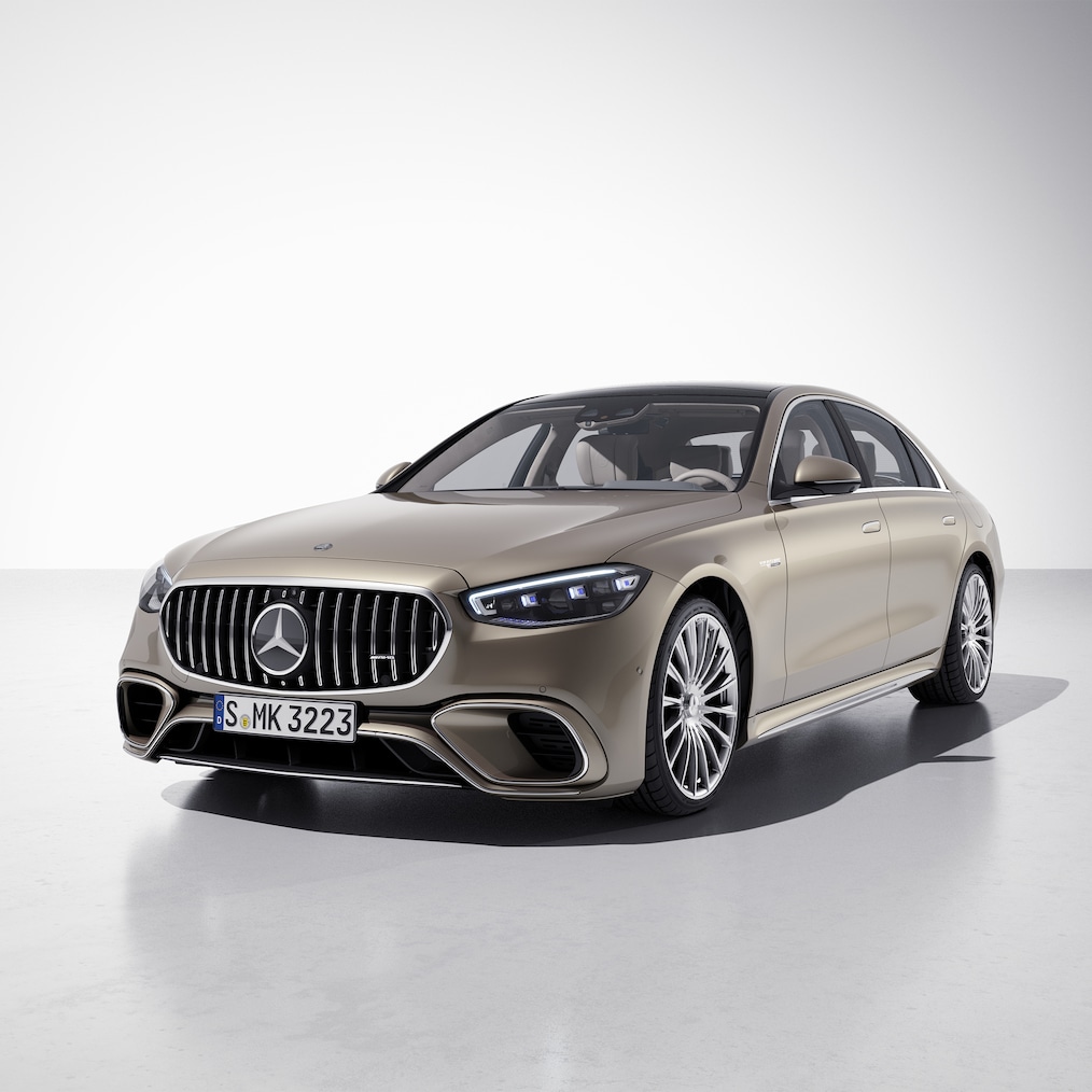 Vista lateral do Mercedes-AMG S 63 E PERFORMANCE (exclusivamente para acabamentos de pintura MANUFAKTUR).