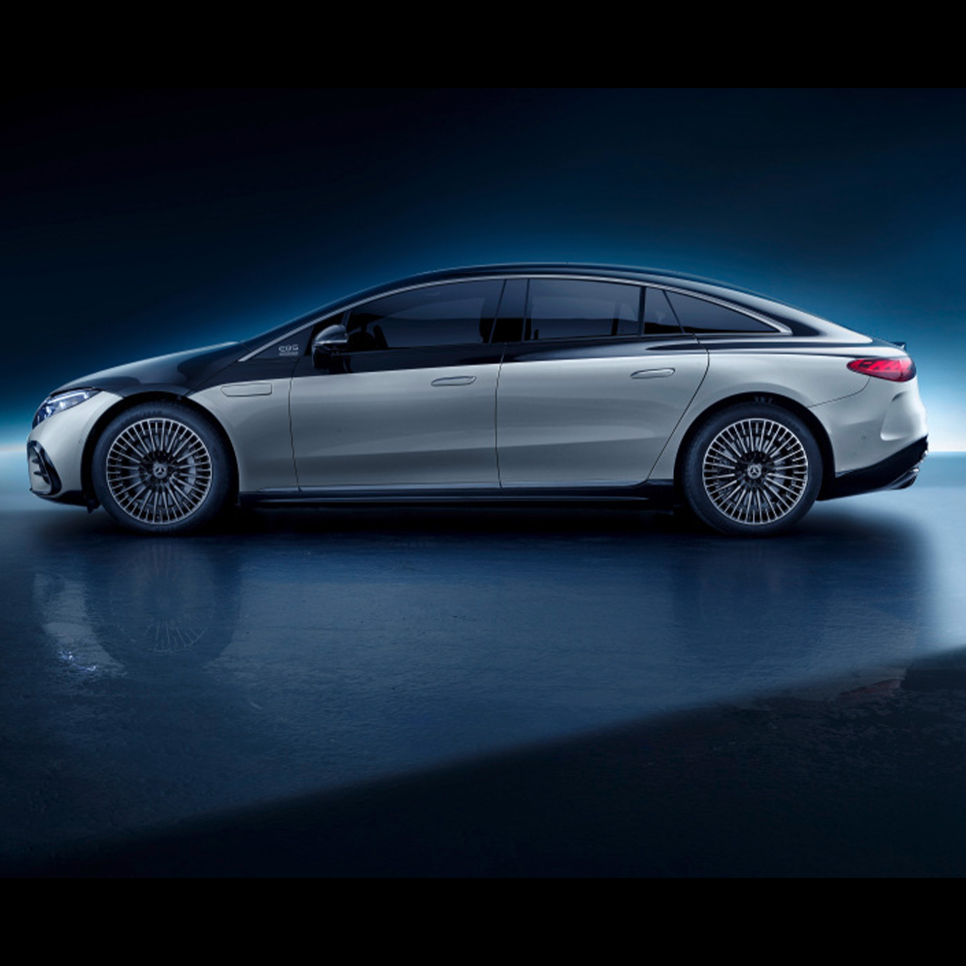 EQS | Mercedes-EQ Vista lateral do EQS da Mercedes-EQ