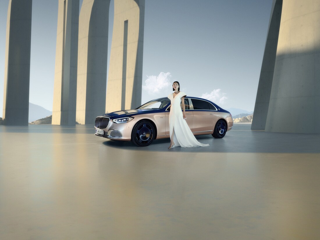 Classe S Mercedes-Maybach Haute Voiture num tom rosé Brilhante