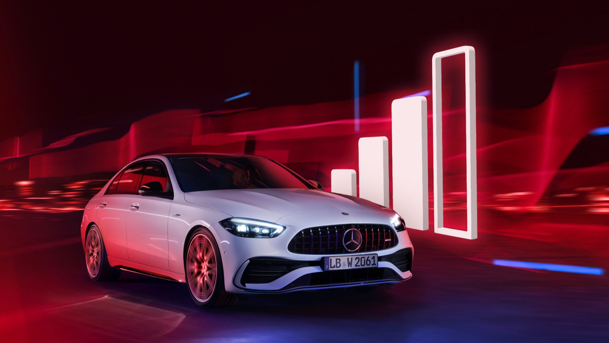 Volume de dados conforto de terceiros | Entretenimento | Mercedes-Benz Um Mercedes-Benz passa pela visualização de uma barra de sinal de receção.