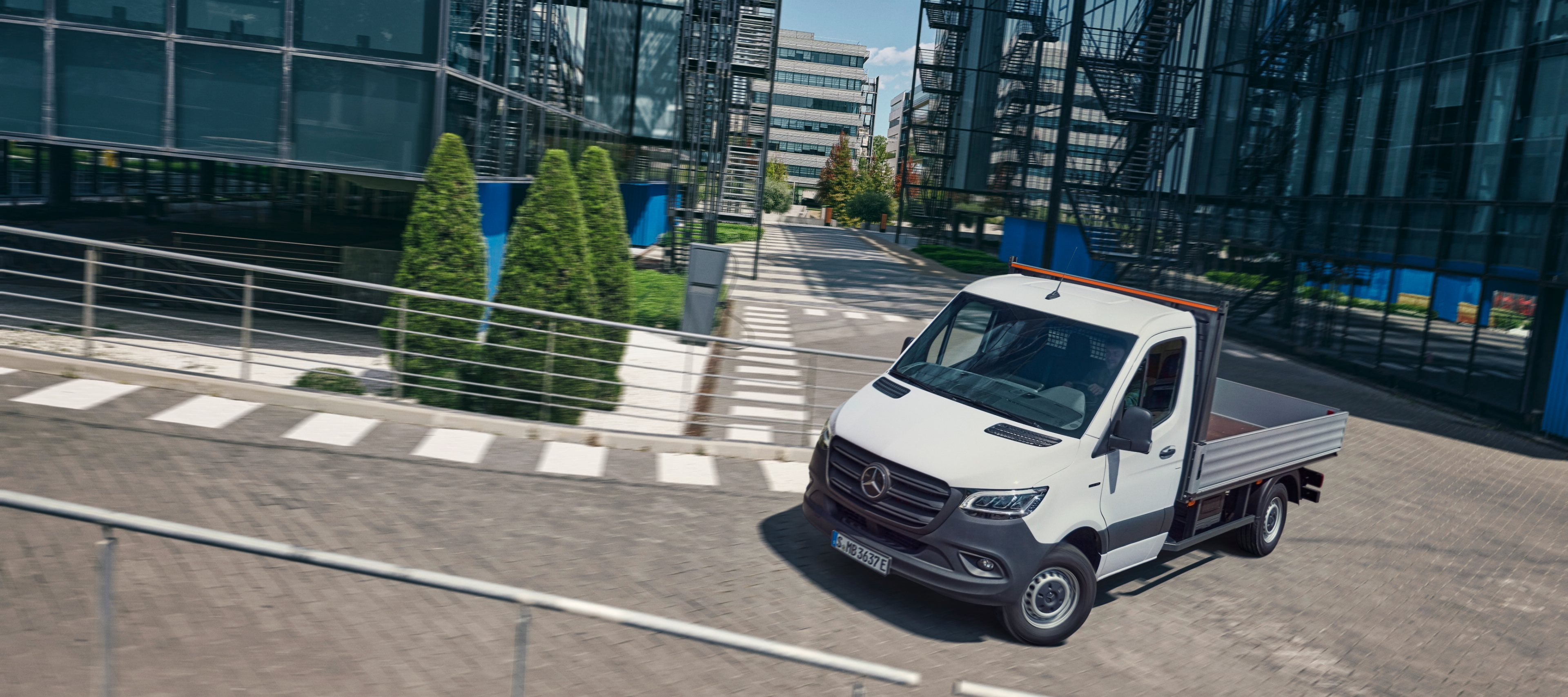 Comparação de veículos | eSprinter Chassis | Mercedes-Benz O Mercedes-Benz eSprinter Chassis.