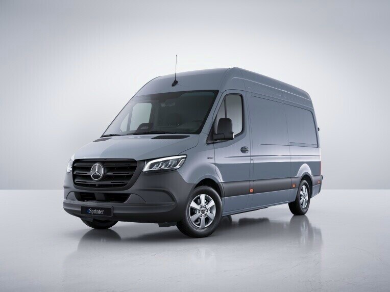 A linha de equipamento PRO do Mercedes-Benz eSprinter Furgão.