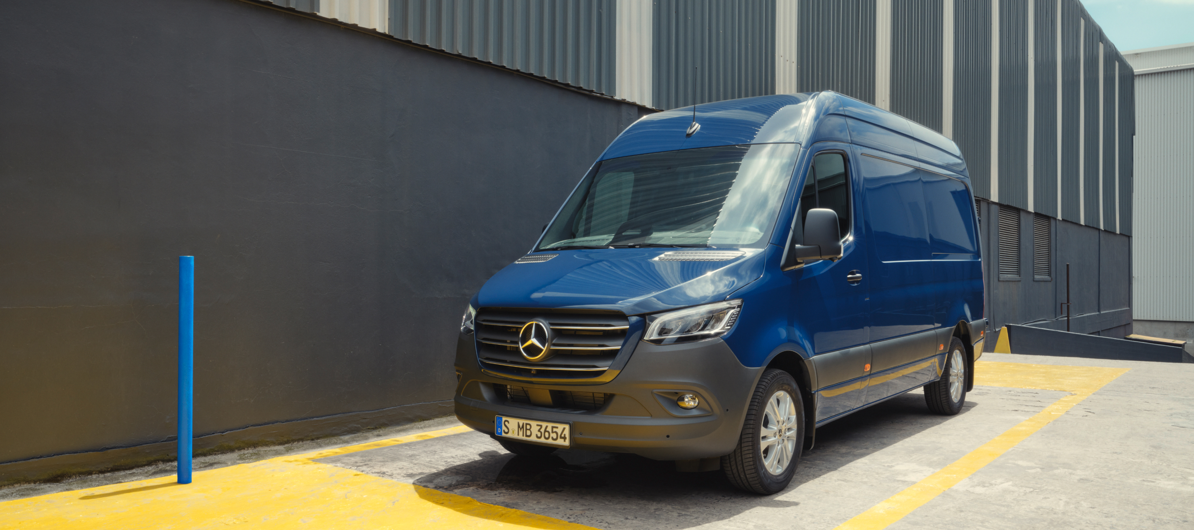 Sprinter Furgão | Mercedes-Benz O Sprinter Furgão da Mercedes-Benz.