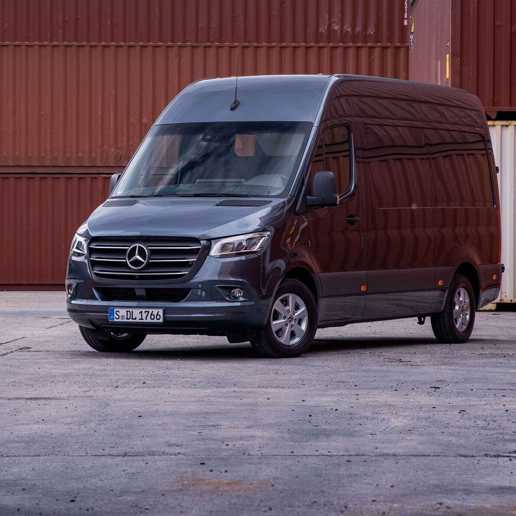 Compra, financiamento e leasing de um Sprinter Furgão: as nossas melhores ofertas relacionadas com o Sprinter Furgão.