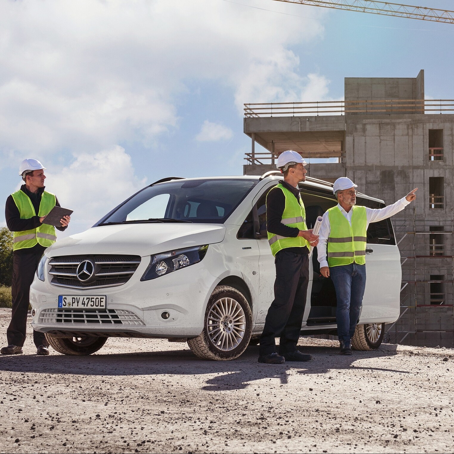 Pneus e rodas completas da Mercedes-Benz.