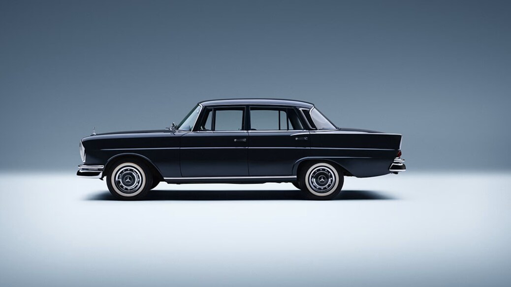 Mercedes-Benz W111